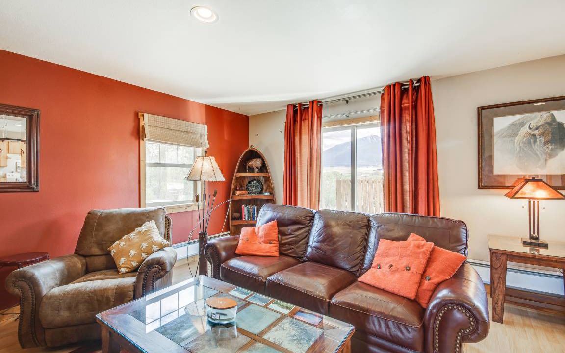Photo of Livingroom in Emigrant