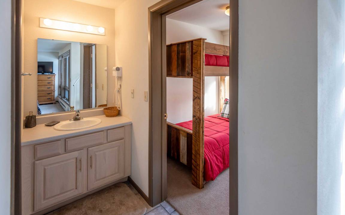 Photo of Kitchen in Big Sky