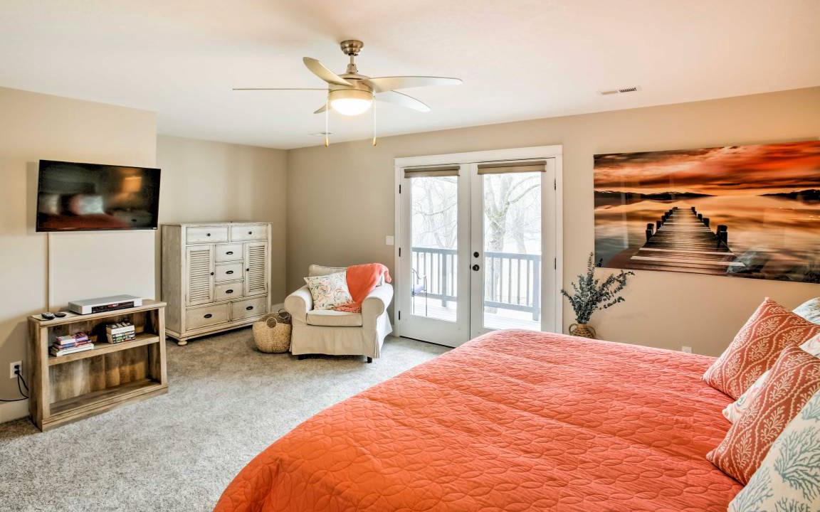 Photo of Bedroom in Garden District
