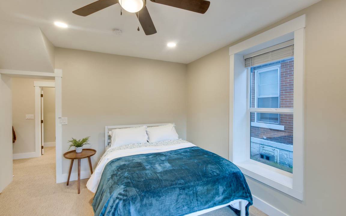 Photo of Bedroom in Logan