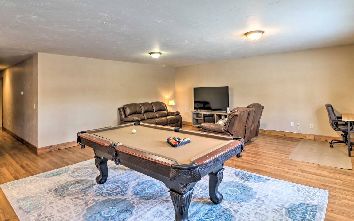 Photo of Livingroom in Columbia Falls