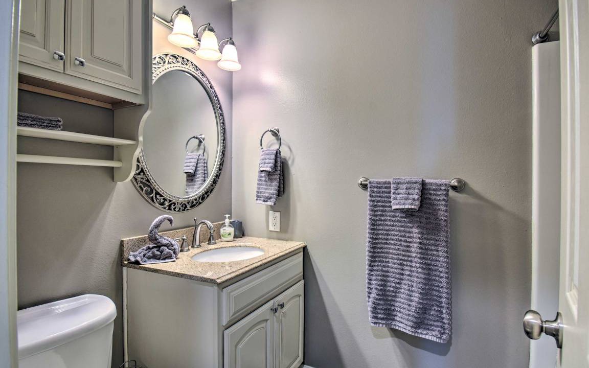 Photo of Bathroom in Piney