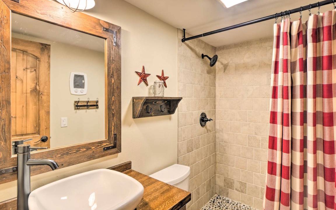 Photo of Bathroom in Historic District