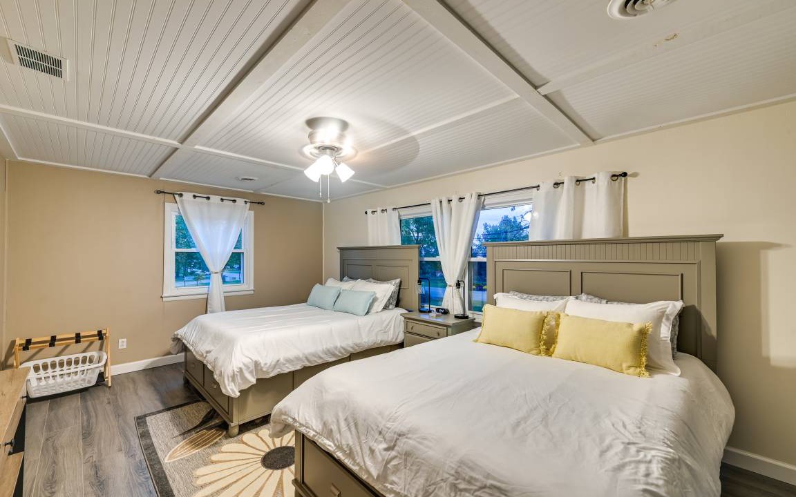 Photo of Bedroom in Crittenden