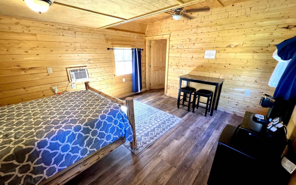 Photo of Bedroom in West Glacier