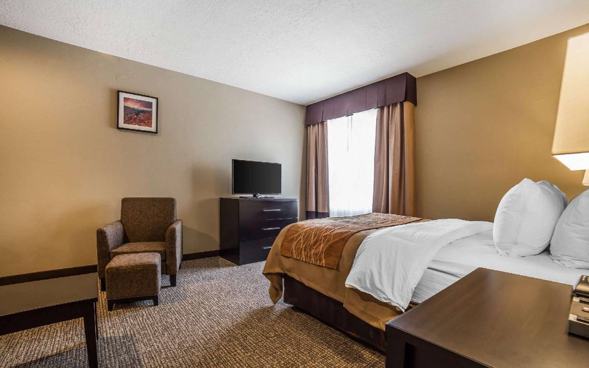 Photo of Bedroom in Lapoint