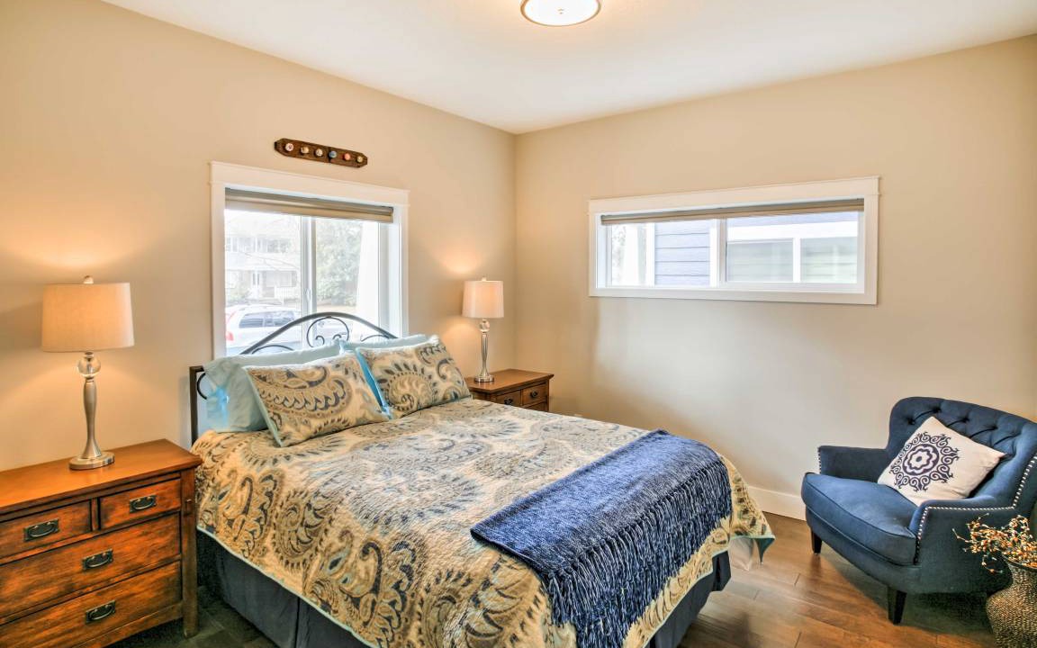 Photo of Bedroom in Garden District