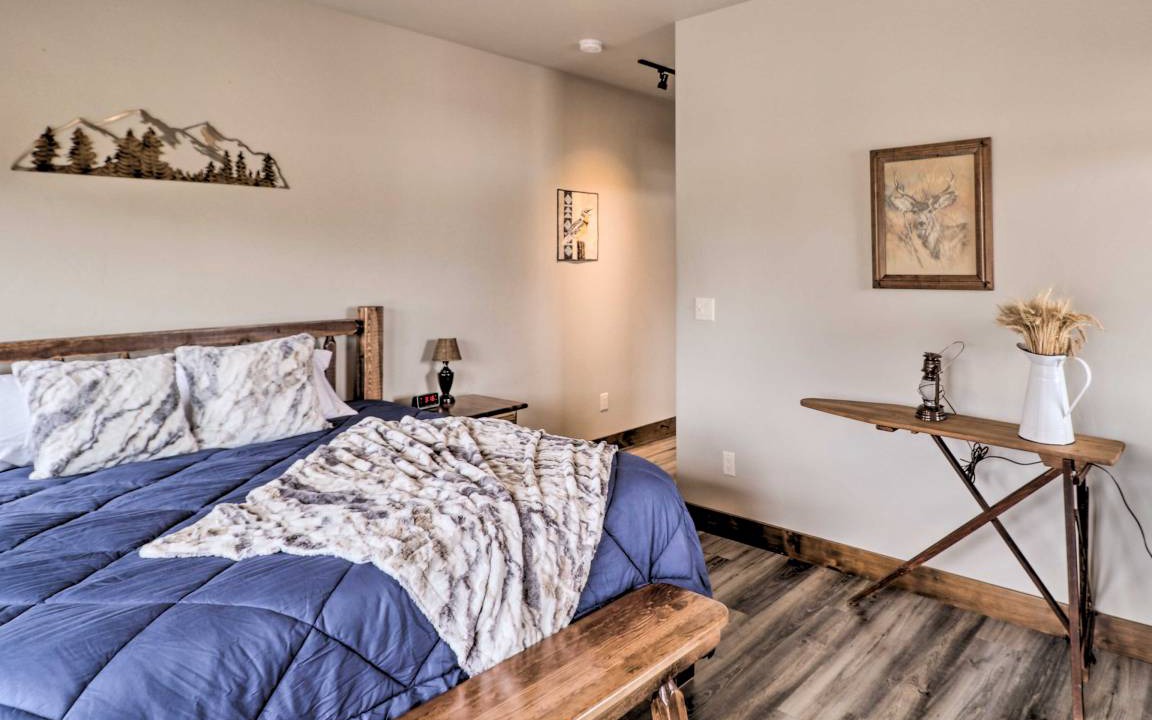 Photo of Bedroom in Columbia Falls