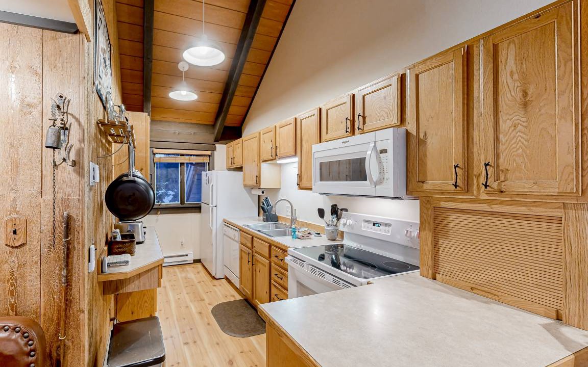 Photo of Kitchen in Big Sky Meadow Village