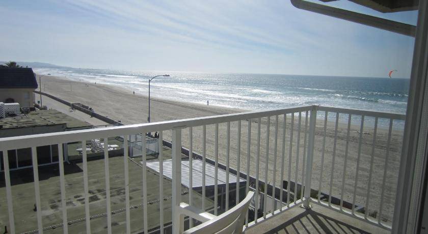 Photo of Others in Pacific Beach