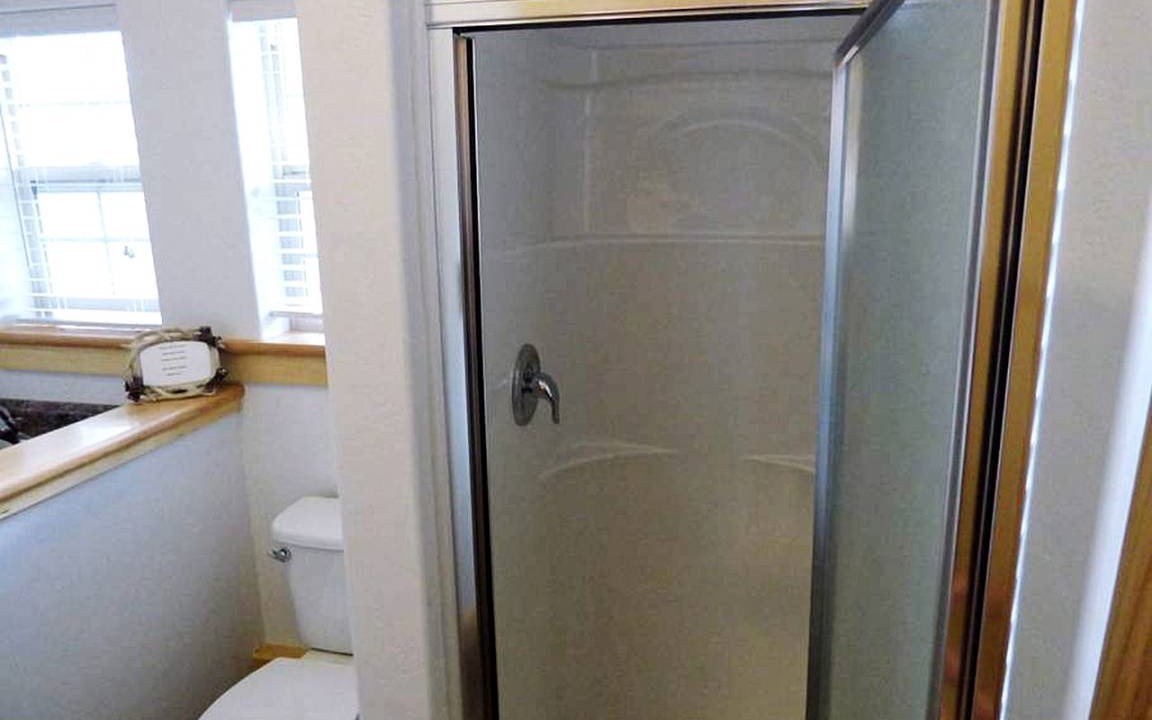 Photo of Bathroom in Lakeside