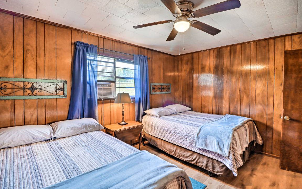 Photo of Bedroom in Greers Ferry