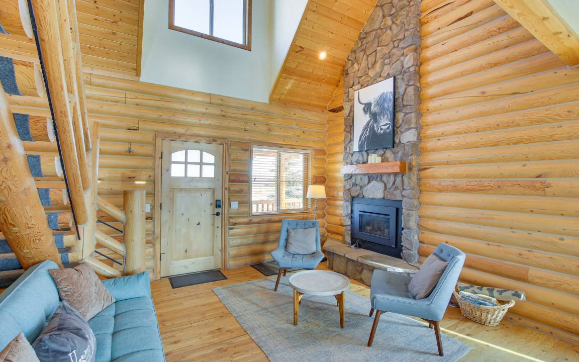 Photo of Livingroom in Sweetwater