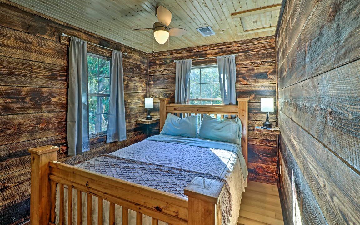 Photo of Bedroom in Elizabeth