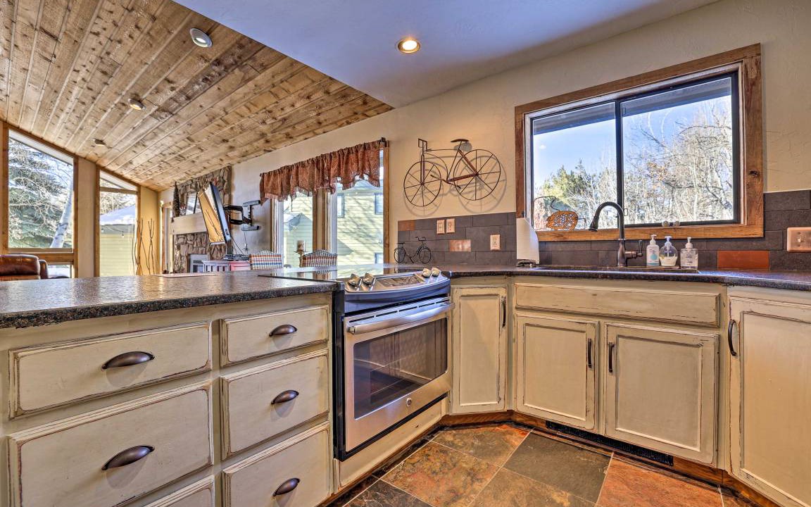 Photo of Kitchen in Twin Creeks