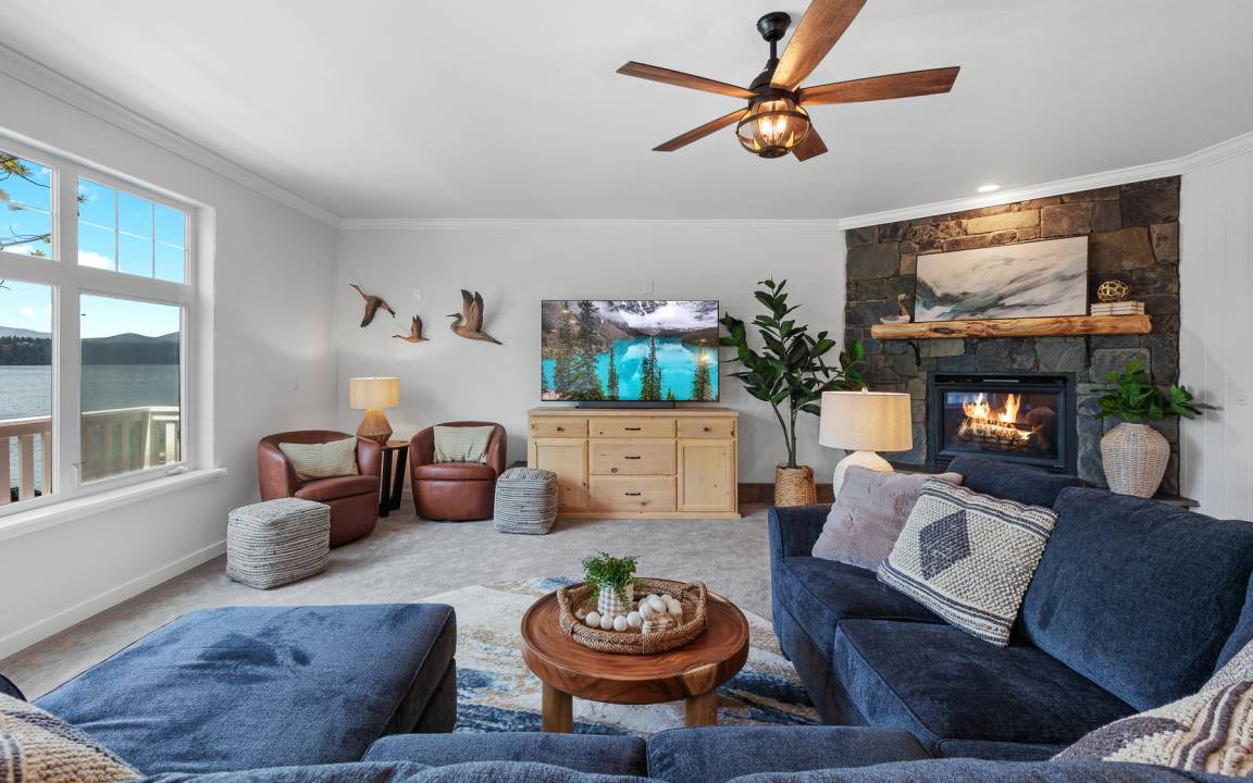 Photo of Livingroom in Hayden View Estates