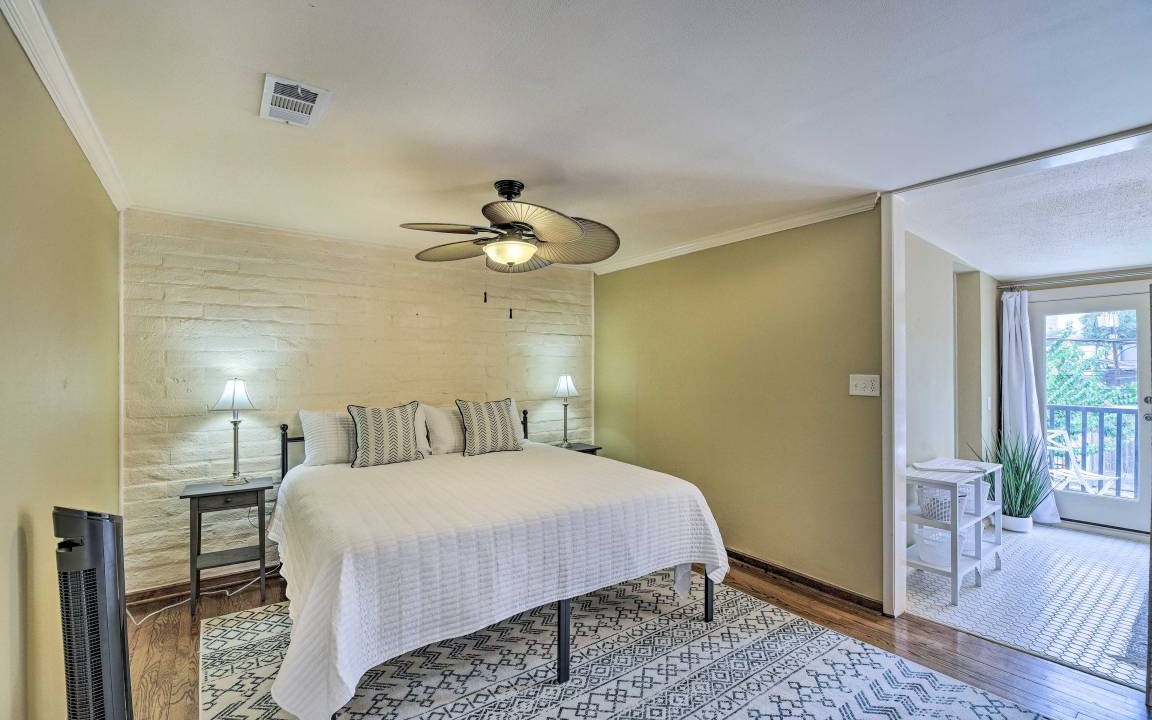 Photo of Bedroom in Neartown