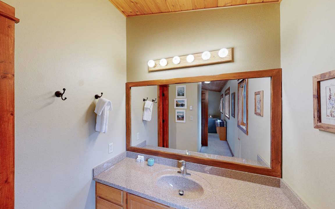 Photo of Bathroom in Big Sky