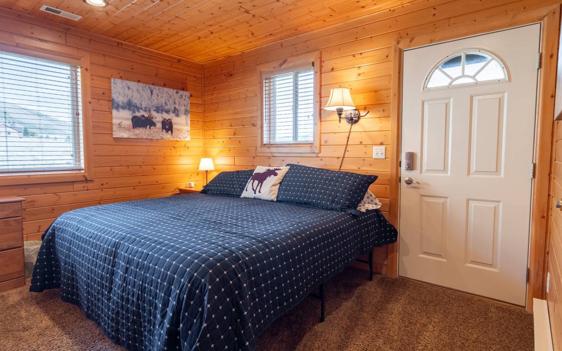 Photo of Bedroom in Island Park