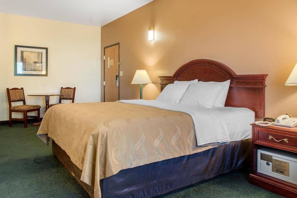 Photo of Bedroom in Helena