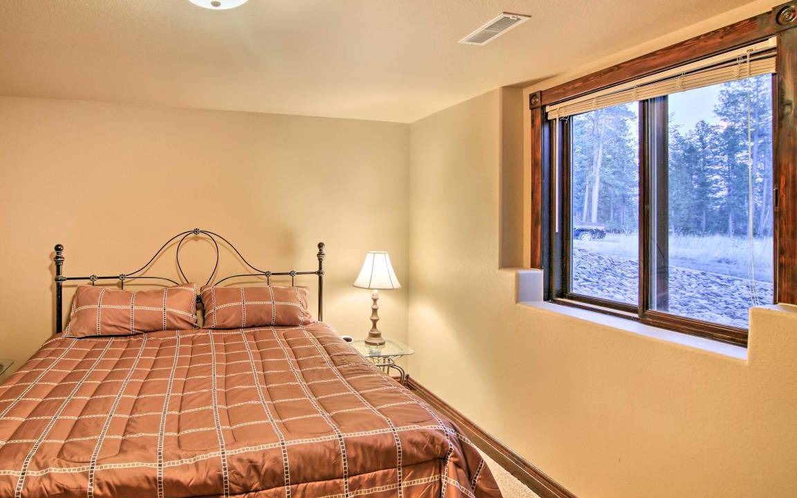 Photo of Bedroom in Deadwood