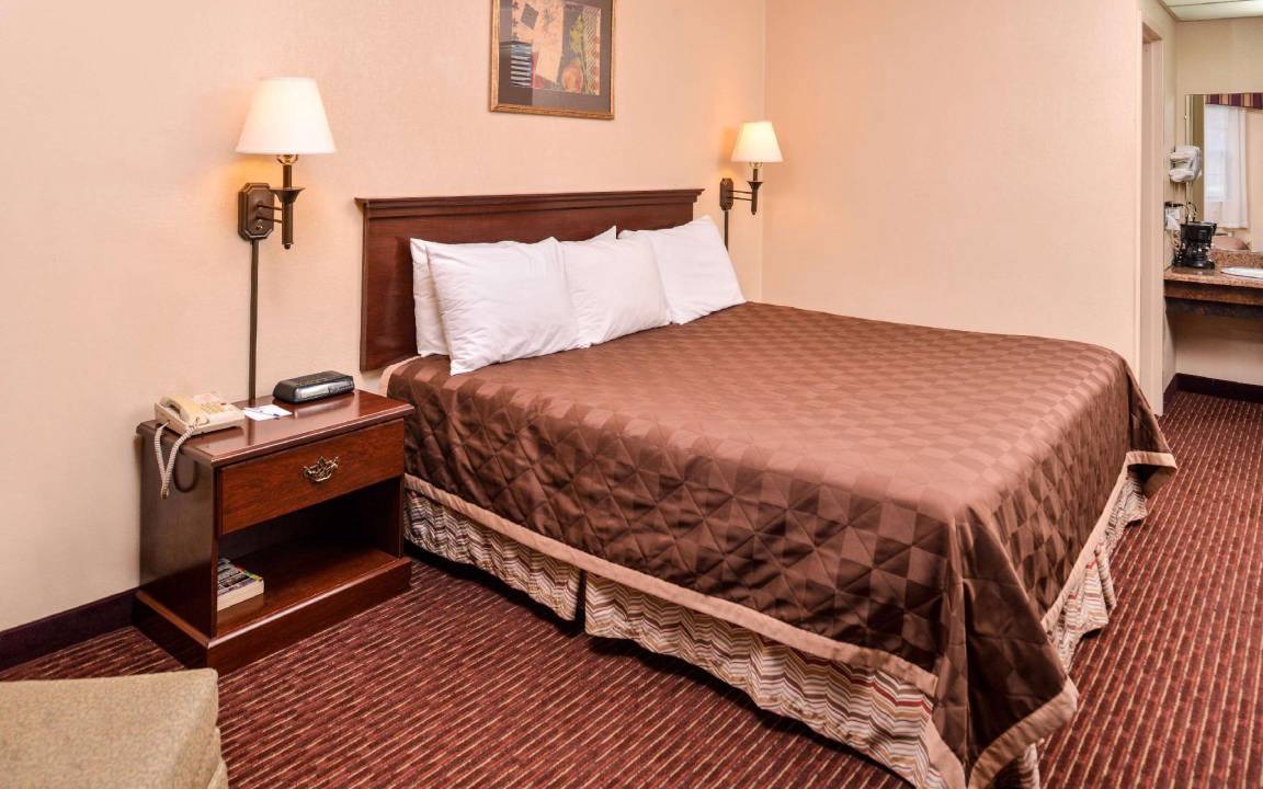 Photo of Bedroom in Alliance