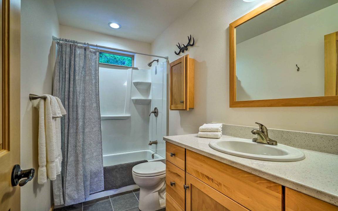 Photo of Bathroom in Leavenworth