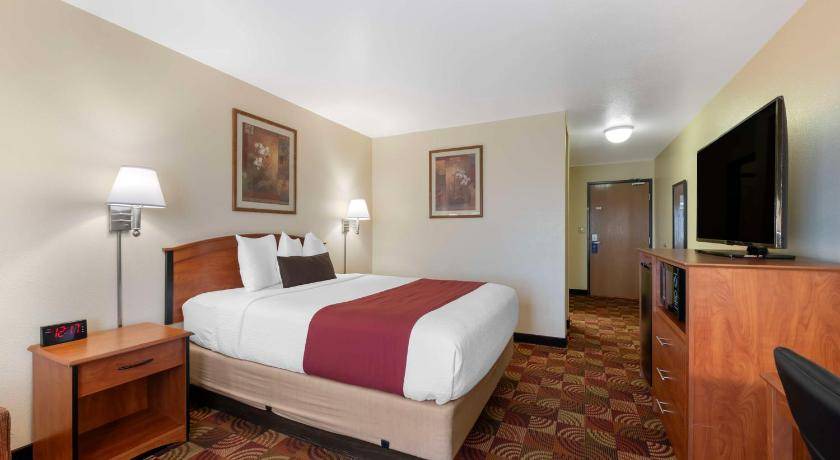 Photo of Bedroom in Laramie