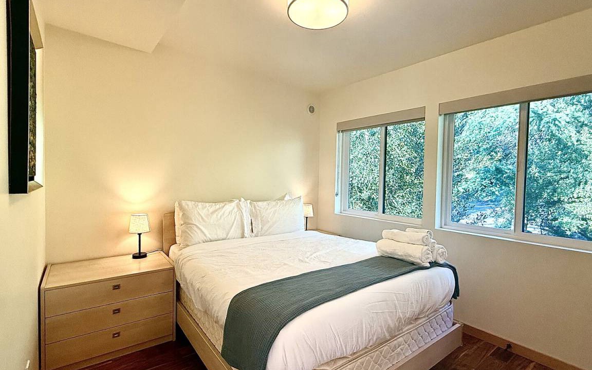 Photo of Others in Mercer Island
