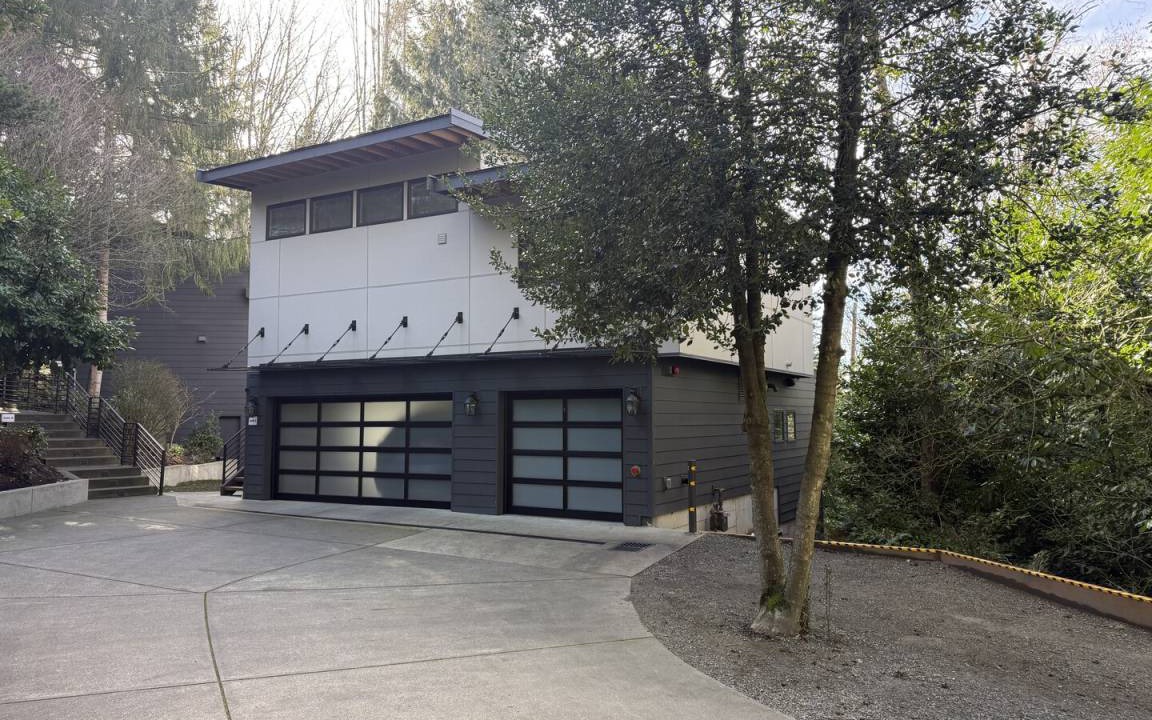 Photo of Others in Mercer Island