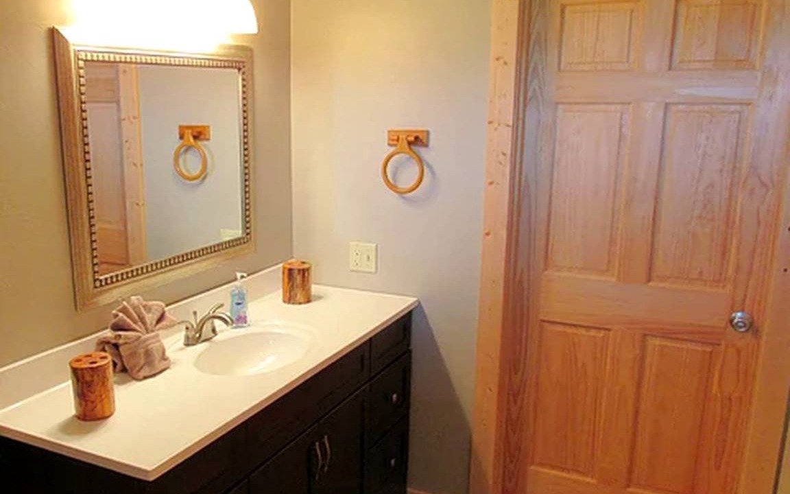 Photo of Bathroom in Cameron