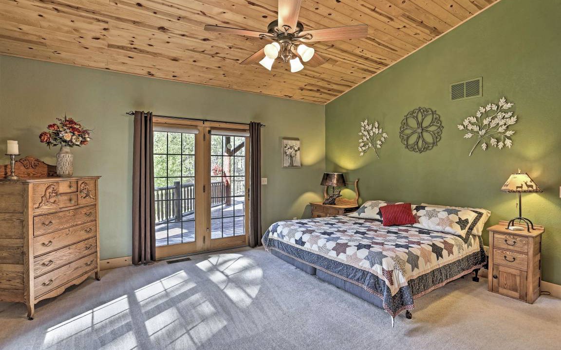 Photo of Bedroom in Custer