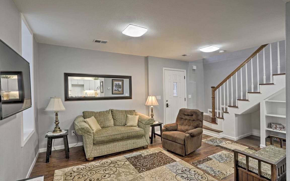 Photo of Livingroom in Laramie