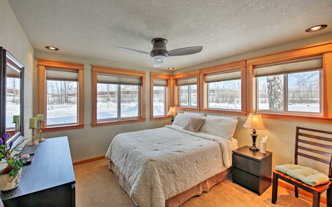 Photo of Bedroom in Sandpoint