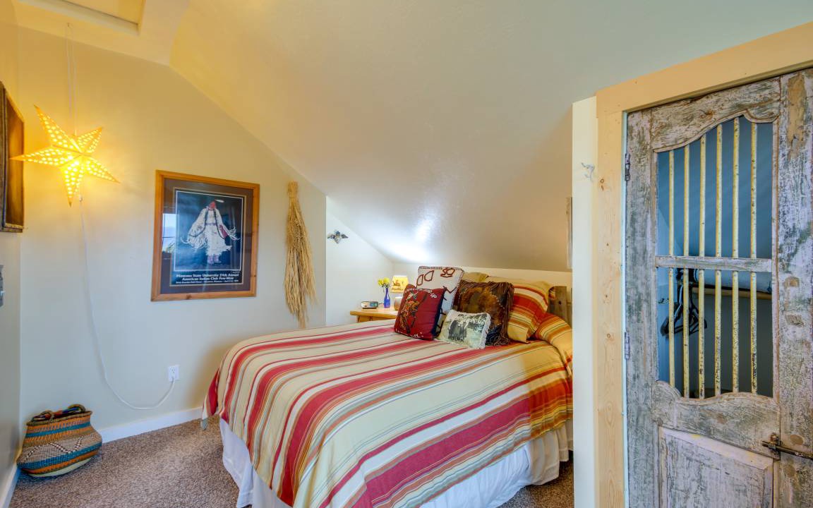 Photo of Bedroom in Livingston