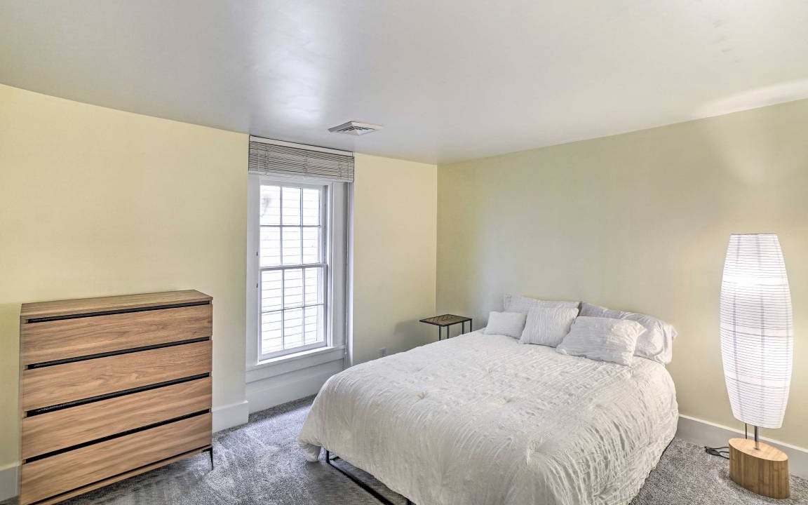 Photo of Bedroom in Troy