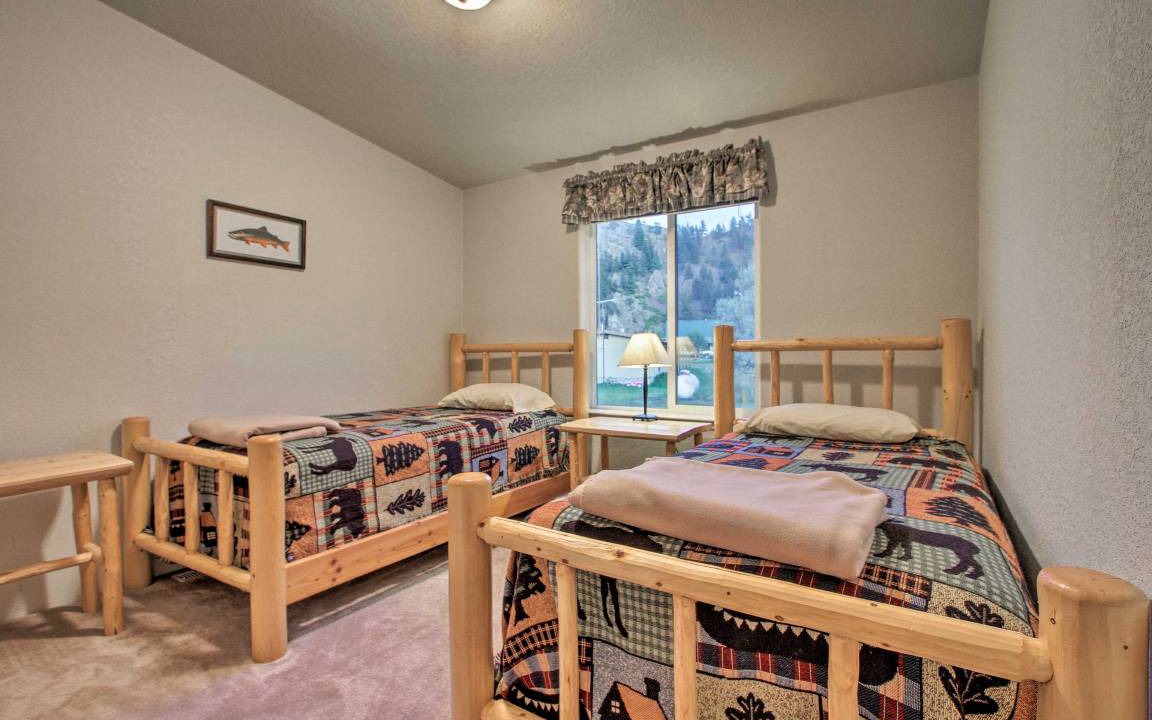 Photo of Bedroom in Cascade