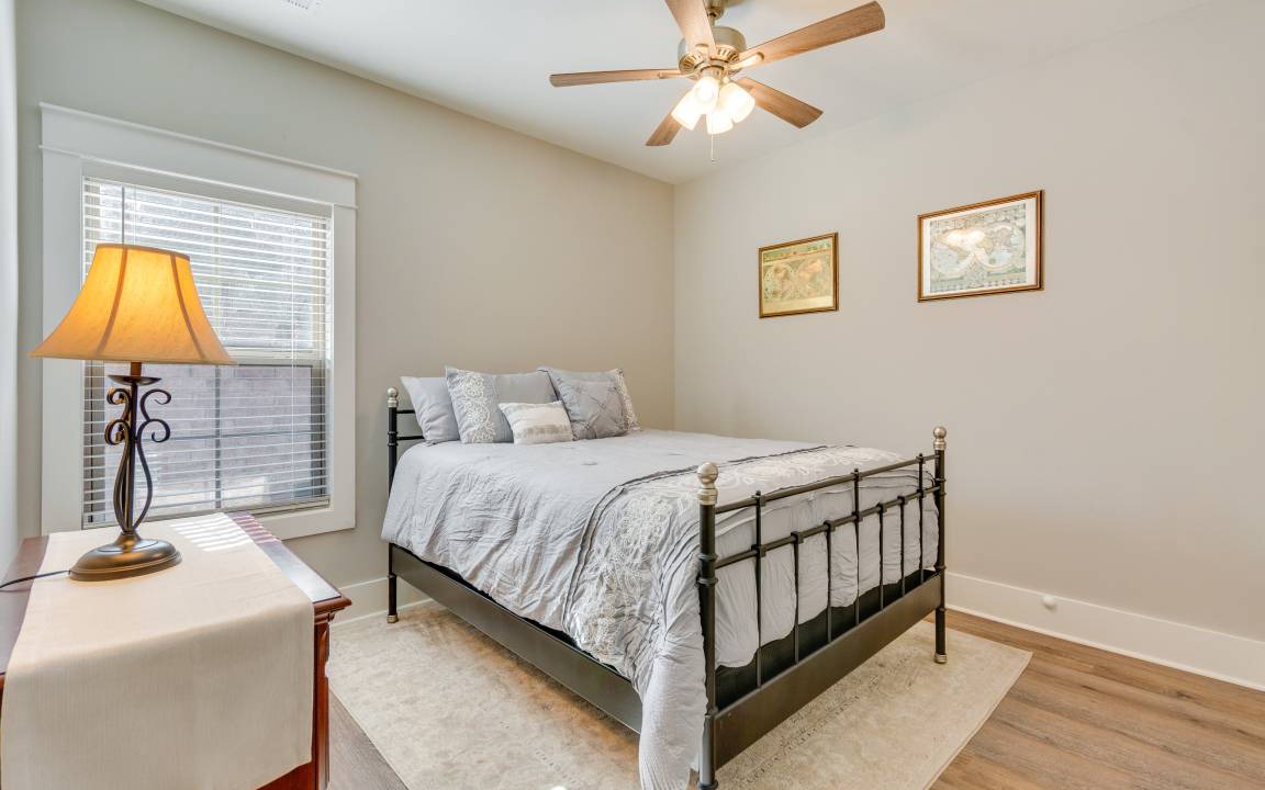 Photo of Bedroom in Russellville