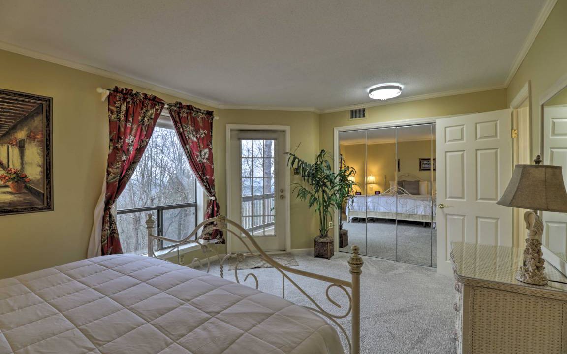 Photo of Bedroom in Fairfield Bay