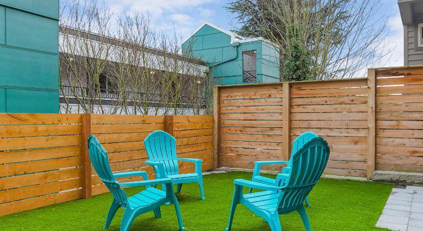 Photo of Patio Balcony in East Queen Anne