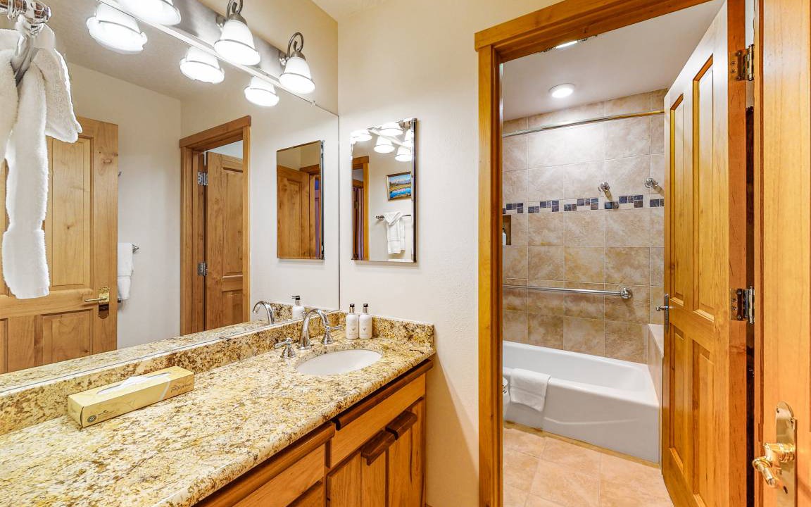 Photo of Bathroom in Moose Wilson Road