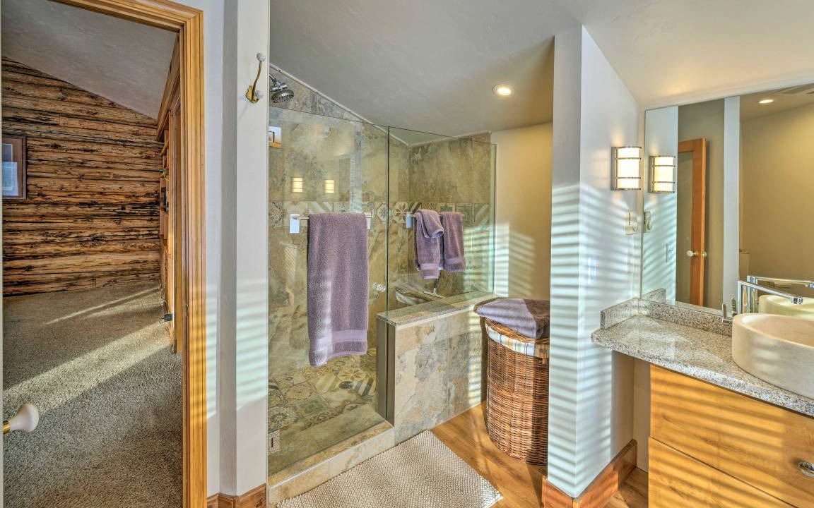 Photo of Bathroom in Hailey