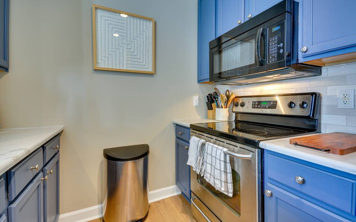 Photo of Kitchen in Old Irving Park