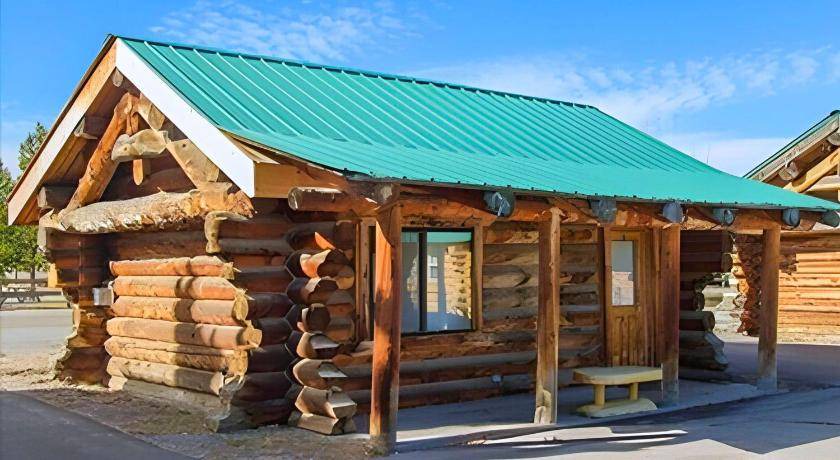 Photo of Others in West Yellowstone