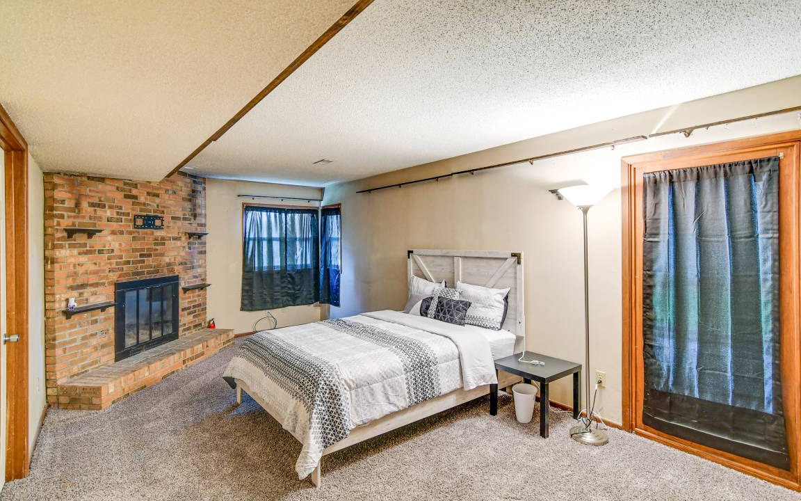 Photo of Bedroom in Urbandale