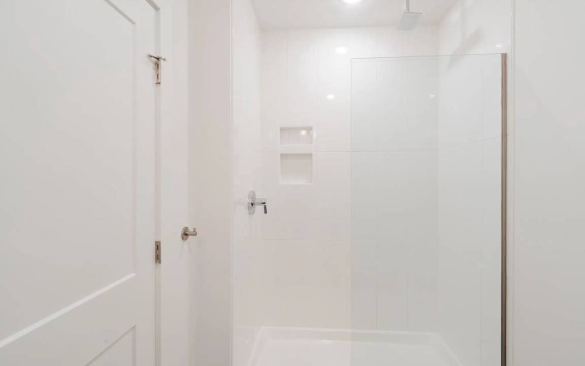 Photo of Bathroom in Music Row