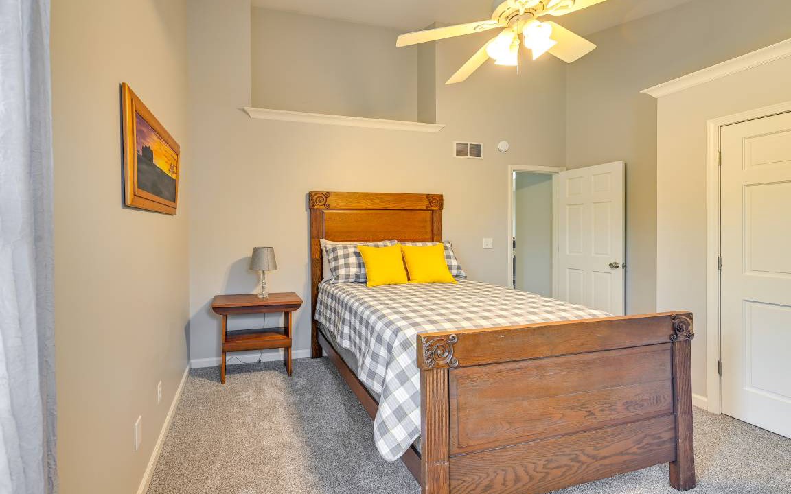Photo of Bedroom in Berry