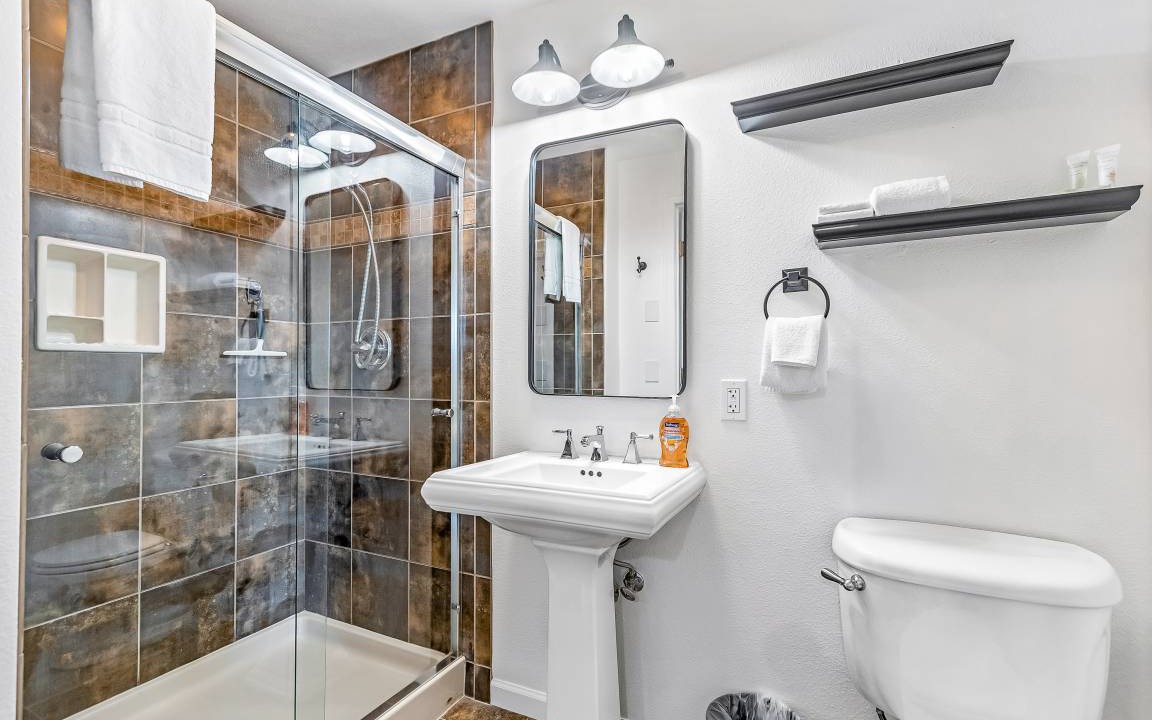 Photo of Bathroom in Clarksville