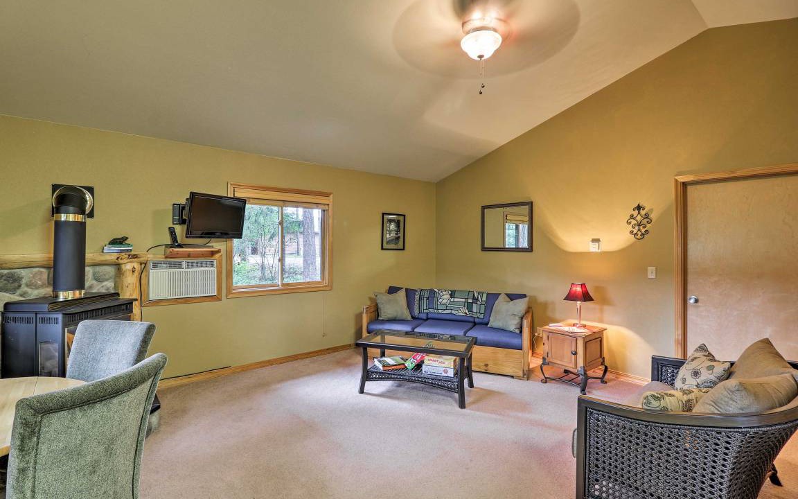 Photo of Livingroom in Trego