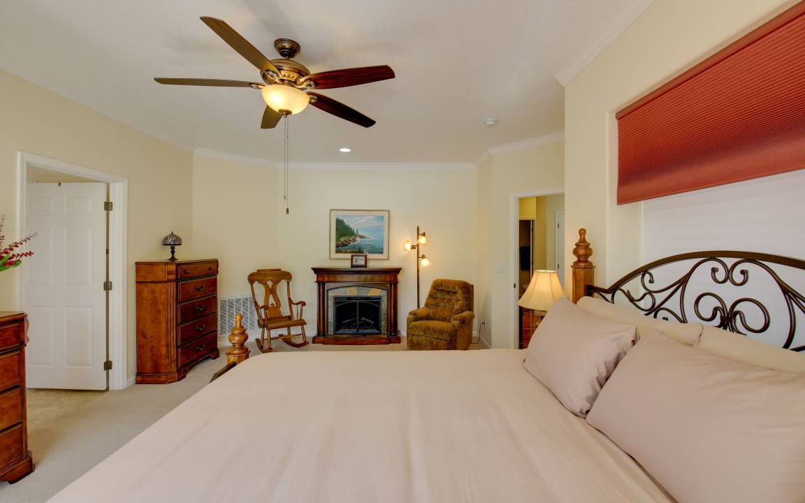 Photo of Bedroom in Thompson Falls
